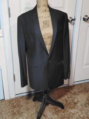 Jacket ☆  Ryan Seacrest Distinction Black Satin Shawl Lapel Blazer